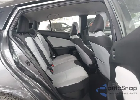 2016 Toyota Prius Three z USA, uszkodzony, nr VIN JTDKARFU3G3505317